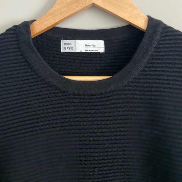 BERSHKA SWEATER BLACK SIZE XL - Picture 3 of 5